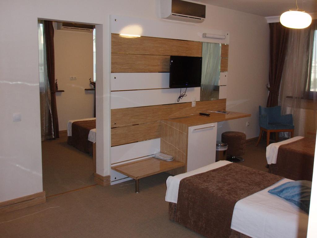 Yesil Yildirim Hotel 伯萨 客房 照片