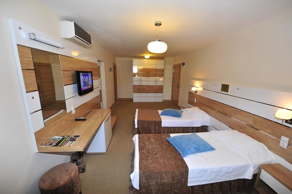 Yesil Yildirim Hotel 伯萨 客房 照片